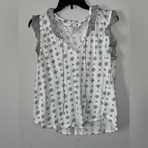 Lucky Brand Womens L Blouse Shirt Flutter Sleeve V Neck White Black Cross